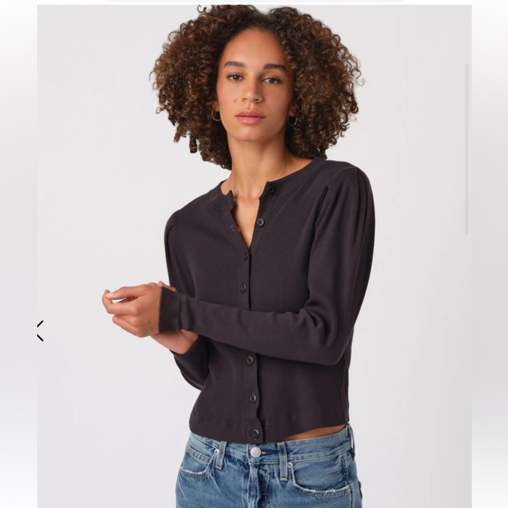 AMO Black Long Sleeve Top
